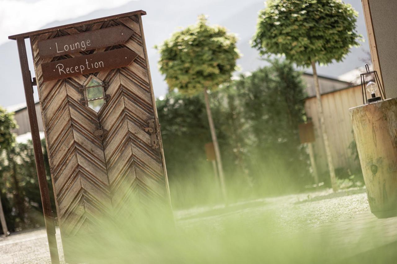 Amolaris Garden Lodges & Guesthouse Coldrano Bagian luar foto