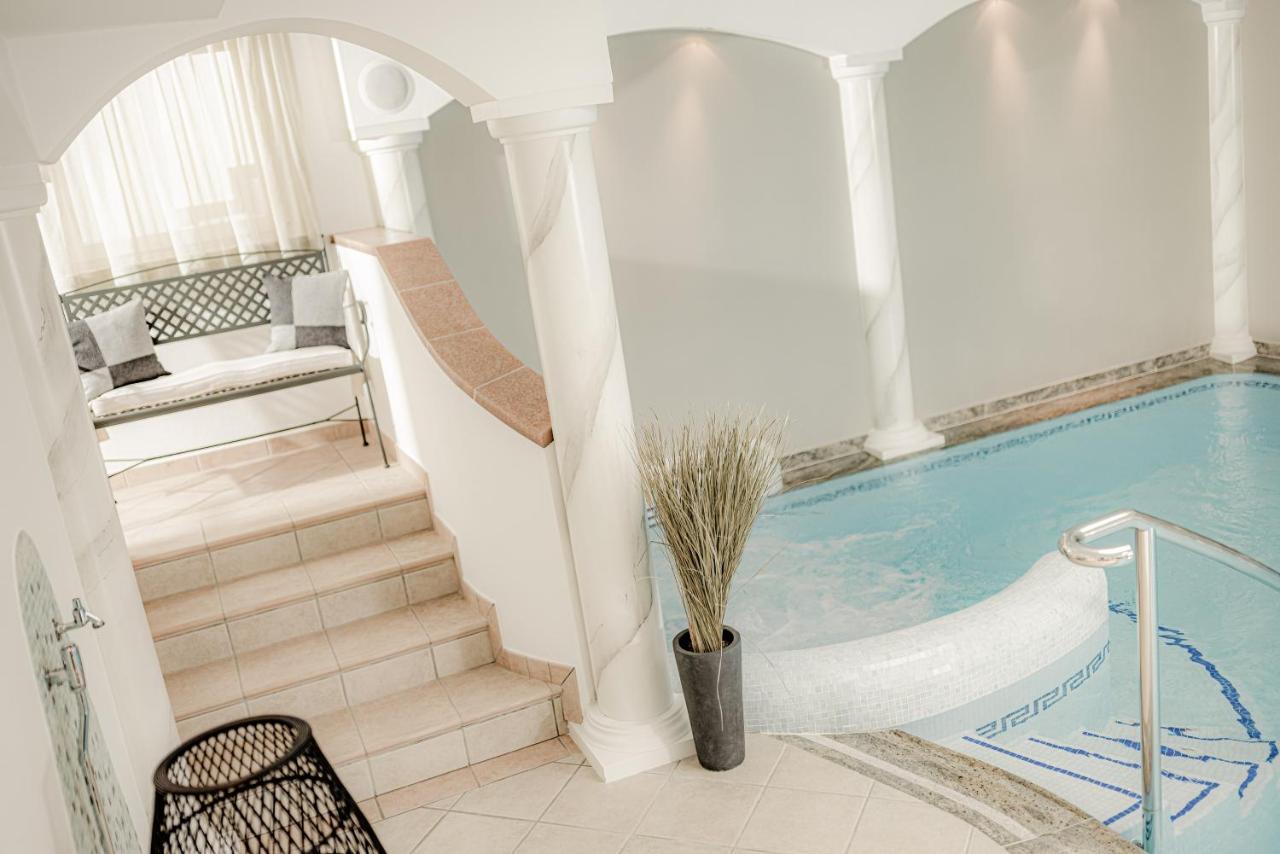 Amolaris Garden Lodges & Guesthouse Coldrano Bagian luar foto